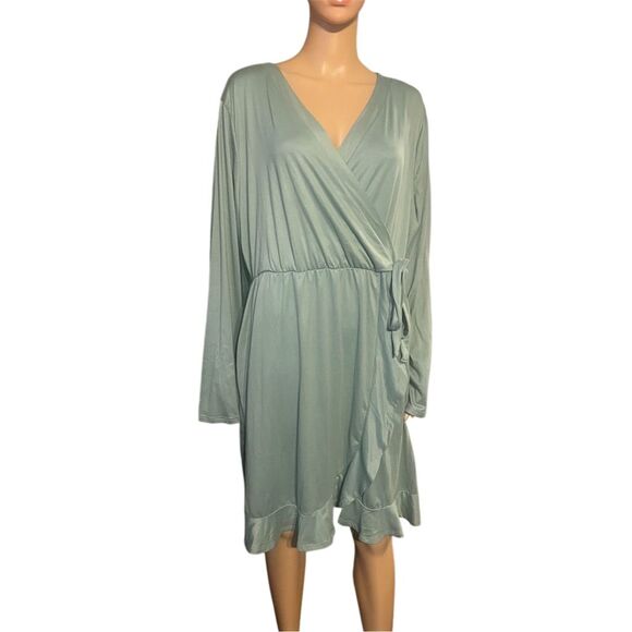 You & Me Dresses & Skirts - You & Me Women's 3XL Green Long Wrap Dress Ruffled Hem Tie Waist